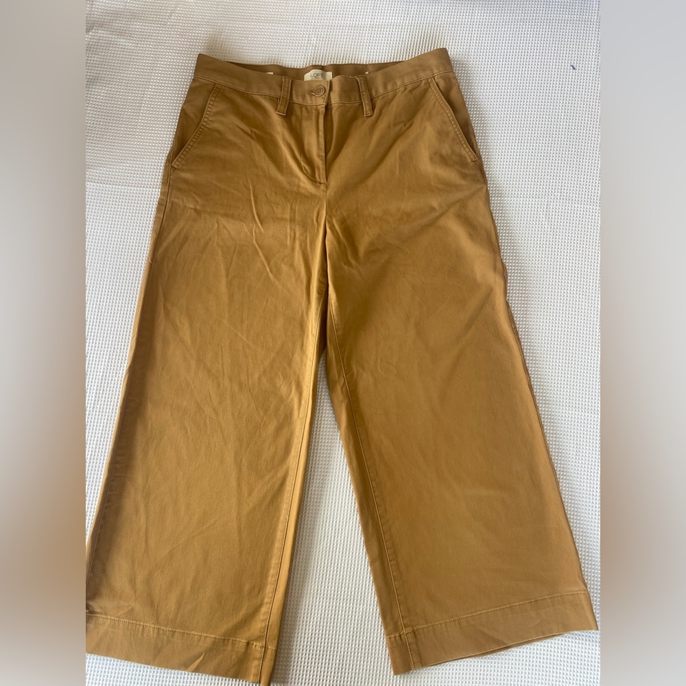 LOFT Outlet Wide-Leg Cropped Chino Pants – Khaki – Size 8